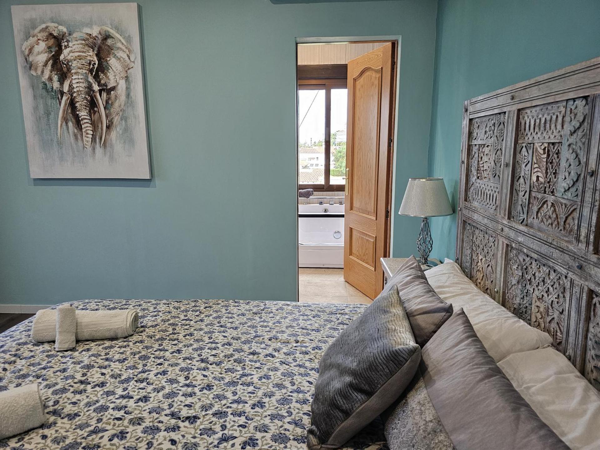 Luxury Villa - Pool, Hot Tub, Aircon, Tvs, Home Cinema, Office, Gbit Internet, Sports Equipment Calpe Exteriör bild